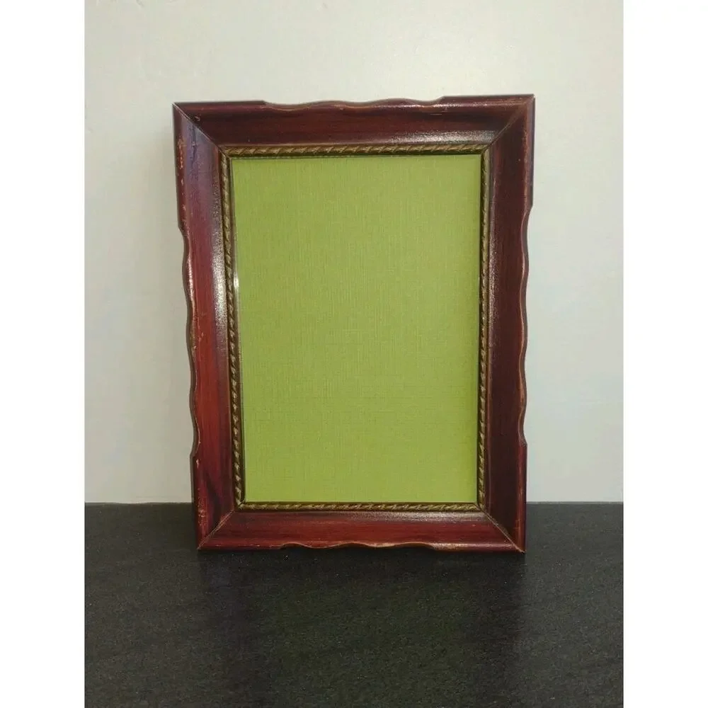 Vintage Wooden Picture Photo Frame 5x7 Farmhouse Cottage Core Traditional Wall